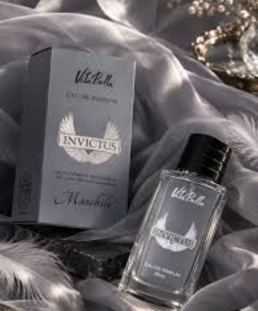 ادو پرفیوم ویتابلا ۳۵ میل رایحه INVICTUS